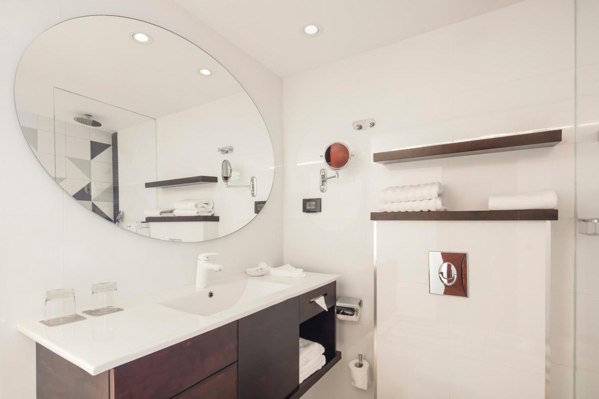 Renaissance Tel Aviv Hotel Ngoại thất bức ảnh