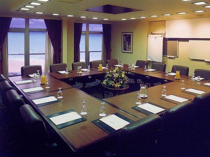 Renaissance Tel Aviv Hotel Ngoại thất bức ảnh
